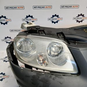 FAROL DIREITO BRANCO VOLKSWAGEN CADDY 2.0SDI ANO: 2006