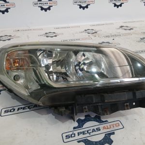 FAROL DIREITO BRANCA FIAT DOBLO 1.6MJET 2012-2016 ANO: 2015