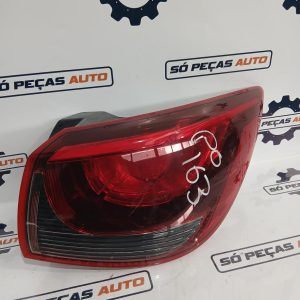 FAROLIM DIREITO AZUL MAZDA 2 SPORT 1.5 SKYACTIV ANO: 2015