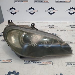 FAROL DIREITO CINZA BMW X5 E70 3.0D 2006-2008 ANO: 2007