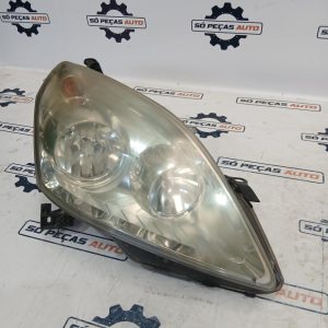 FAROL DIREITO PRETA OPEL ZAFIRA B 1.9CDTI ANO: 2008