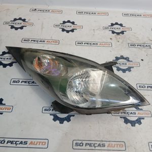 FAROL DIREITO CINZENTO CHEVROLET SPARK 1.0 ANO: 2013