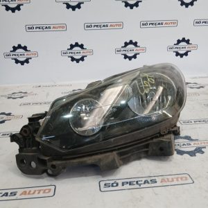 FAROL ESQUERDO PRETO VOLKSWAGEN GOLF VI 1.6TDI ANO: 2010