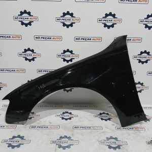 GUARDA LAMAS ESQUERDO PRETA AUDI A4 B8 ALLROAD 2.0TDI ANO: 2011